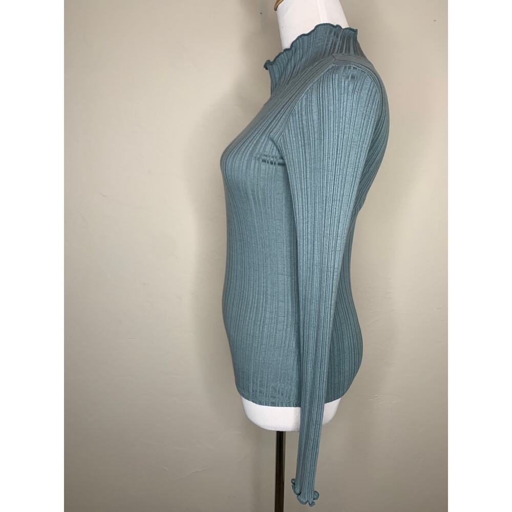 Everlane Fitted Mock Neck Top Lettuce Edge Sz Small Blue Green Tone - Picture 3 of 8